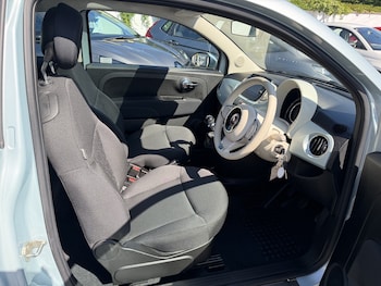 Used Fiat 500 2023 for sale - 79548436: Photo