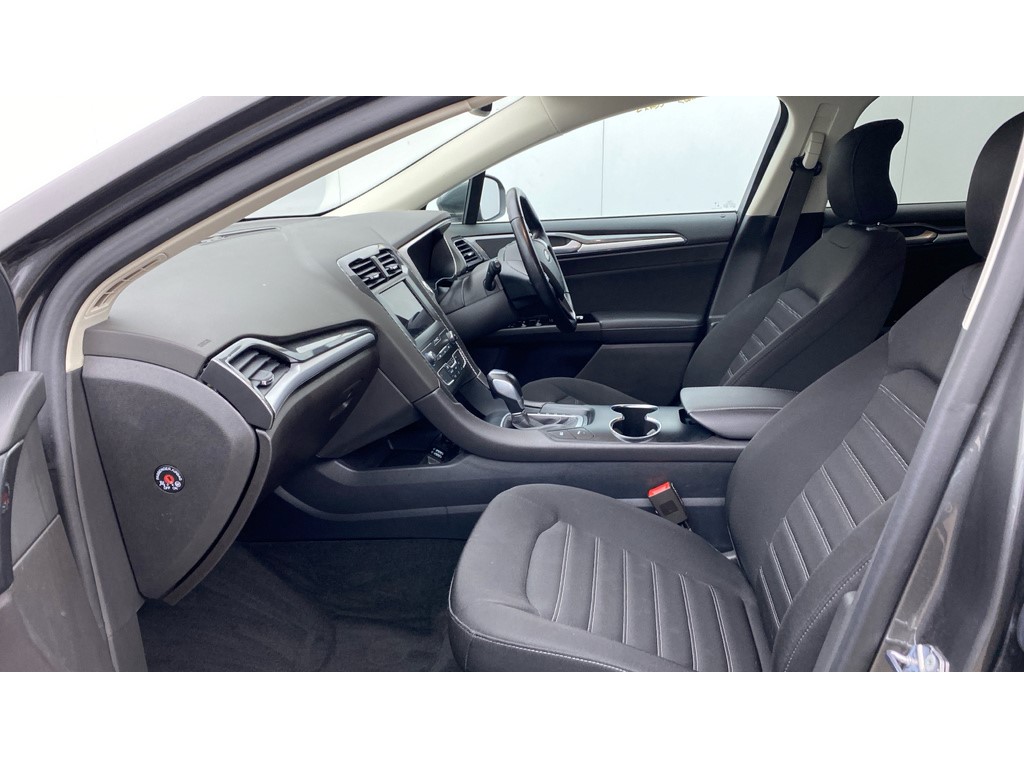 Used Ford Mondeo 2022 for sale - 77988830: Photo 8