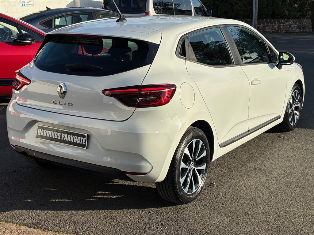 Used Renault Clio 2021 for sale - 76840300: Photo 14