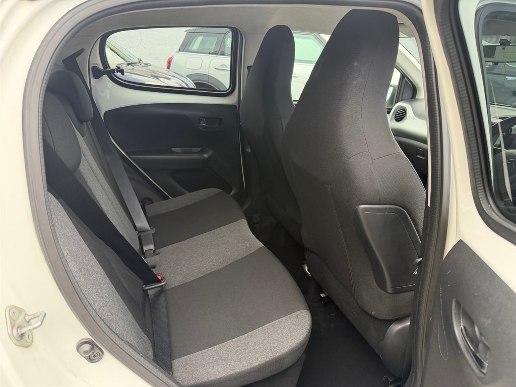 Used Citroen C1 2014 for sale - 77918258: Photo 11