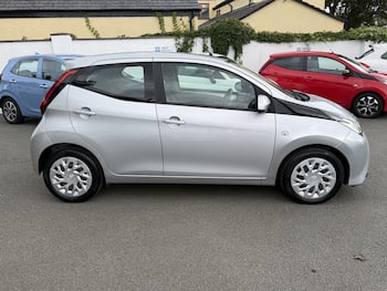 Used Toyota AYGO 2019 for sale - 79659881: Photo