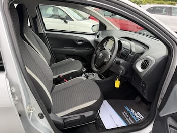 Used Toyota AYGO 2019 for sale - 79659881: Photo
