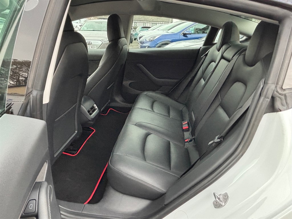 Used Tesla Model 3 2021 for sale - 76840308: Photo 14