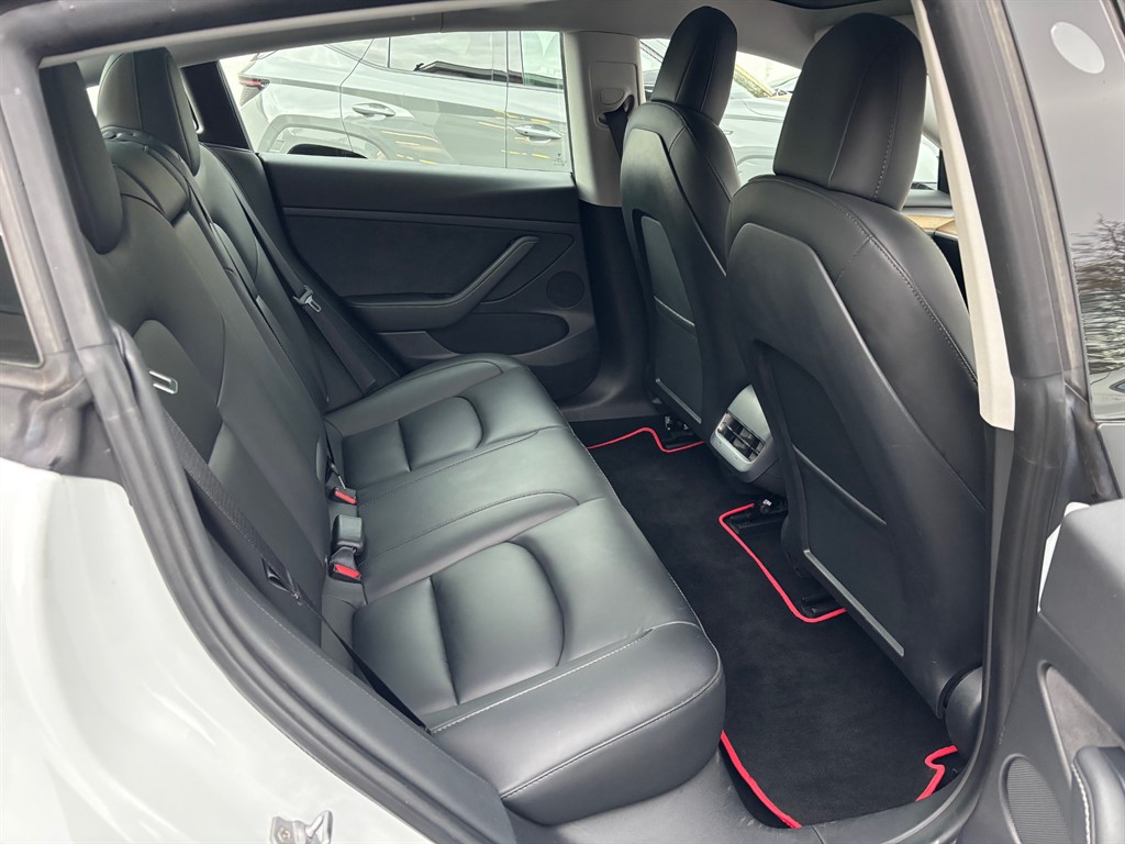 Used Tesla Model 3 2021 for sale - 76840308: Photo 15