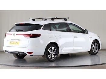 Used Renault Megane 2022 for sale - 79592207: Photo