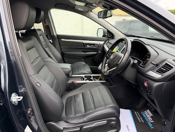 Used Honda CR-V 2021 for sale - 76978077: Photo