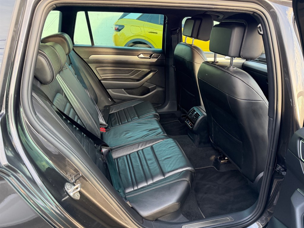 Used Volkswagen Passat 2023 for sale - 77492933: Photo 12