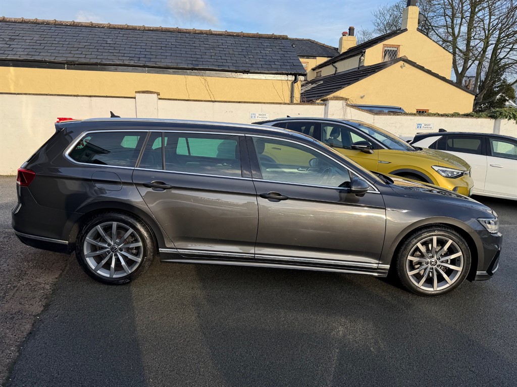Used Volkswagen Passat 2023 for sale - 77492933: Photo 3