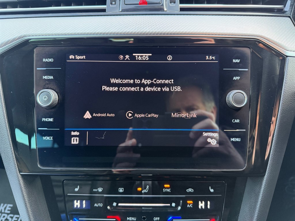 Used Volkswagen Passat 2023 for sale - 77492933: Photo 7