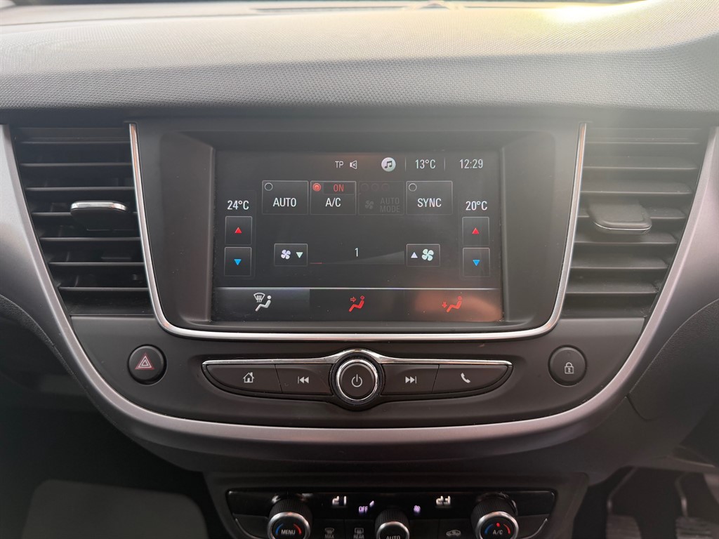 Used Vauxhall Crossland X 2019 for sale - 76840319: Photo 7