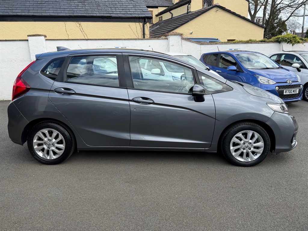 Used Honda Jazz 2018 for sale - 78199242: Photo 3