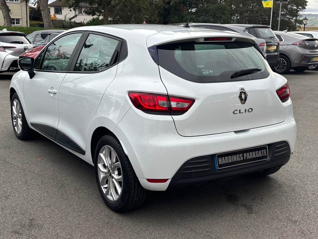 Used Renault Clio 2018 for sale - 76835111: Photo 10