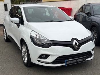 Used Renault Clio 2018 for sale - 76835111: Photo