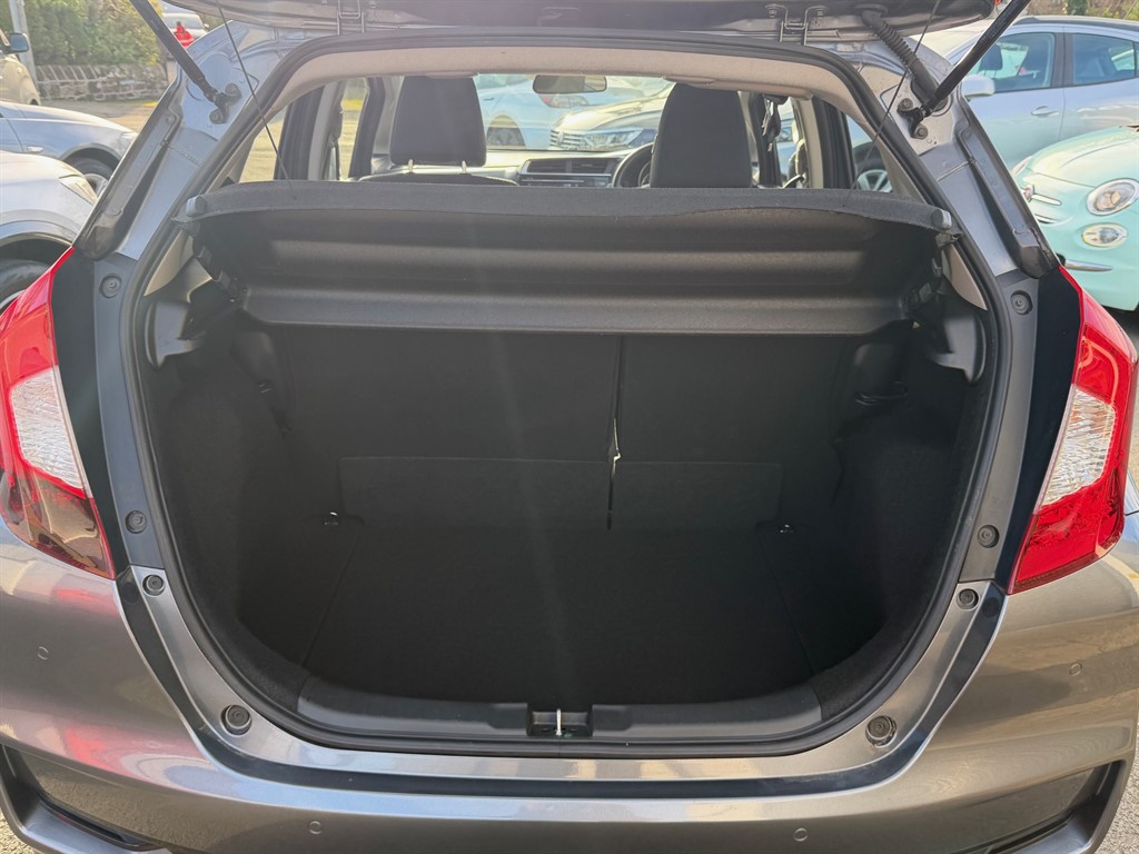 Used Honda Jazz 2020 for sale - 76978076: Photo 11