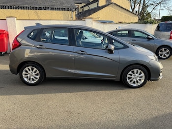 Used Honda Jazz 2020 for sale - 76978076: Photo