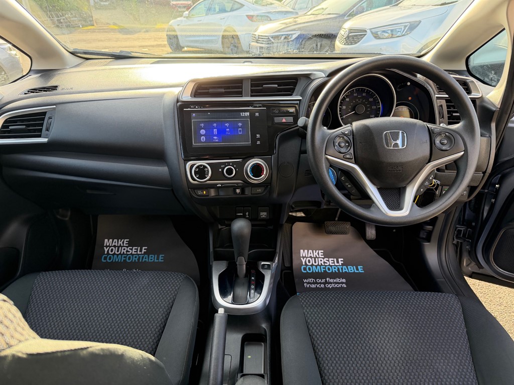Used Honda Jazz 2020 for sale - 76978076: Photo 5