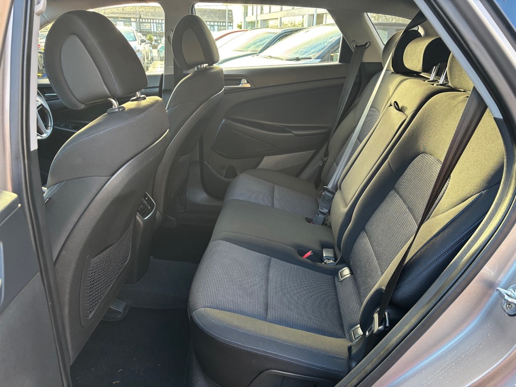 Used Hyundai TUCSON 2017 for sale - 76840309: Photo 10