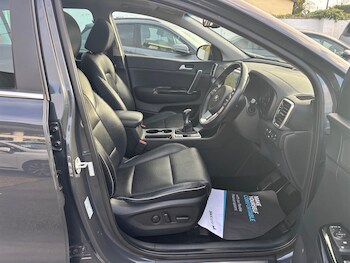 Used Kia Sportage 2019 for sale - 76840320: Photo