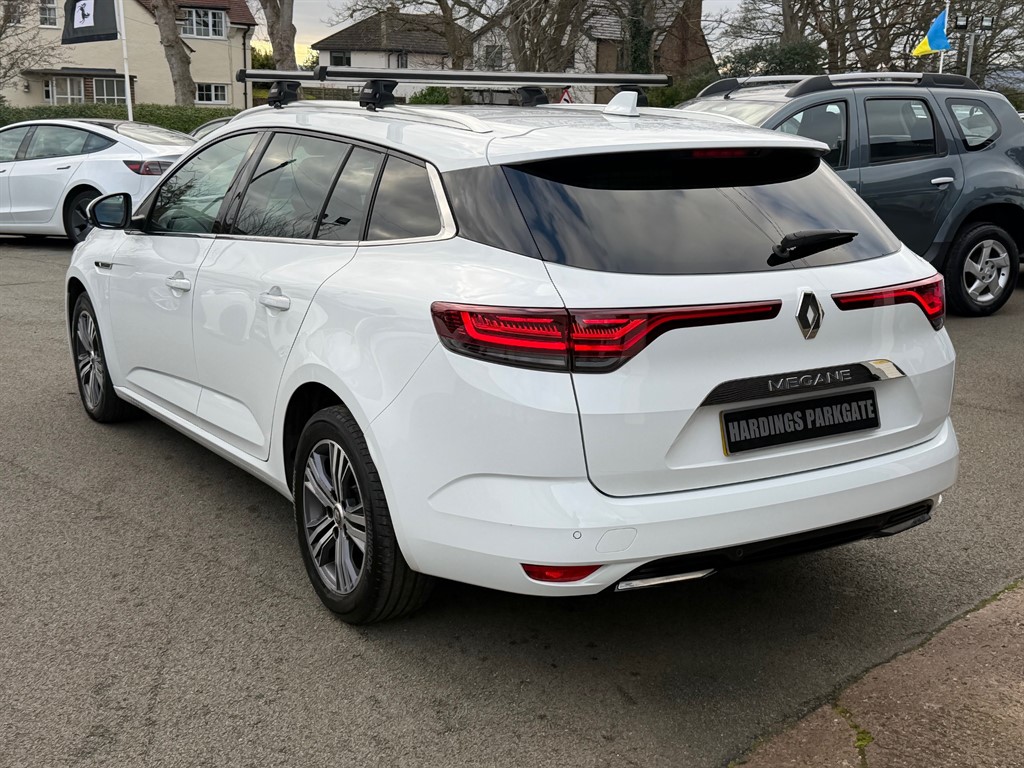 Used Renault Megane 2022 for sale - 76840305: Photo 14