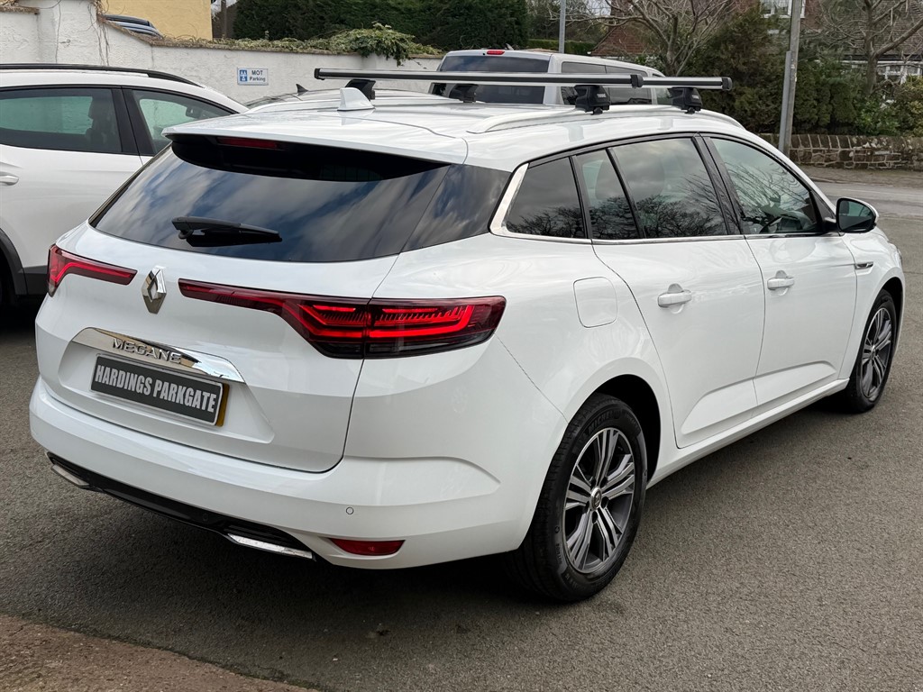 Used Renault Megane 2022 for sale - 76840305: Photo 15