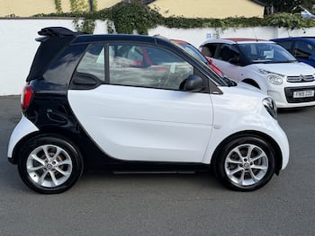 Used smart fortwo 2018 for sale - 79855506: Photo