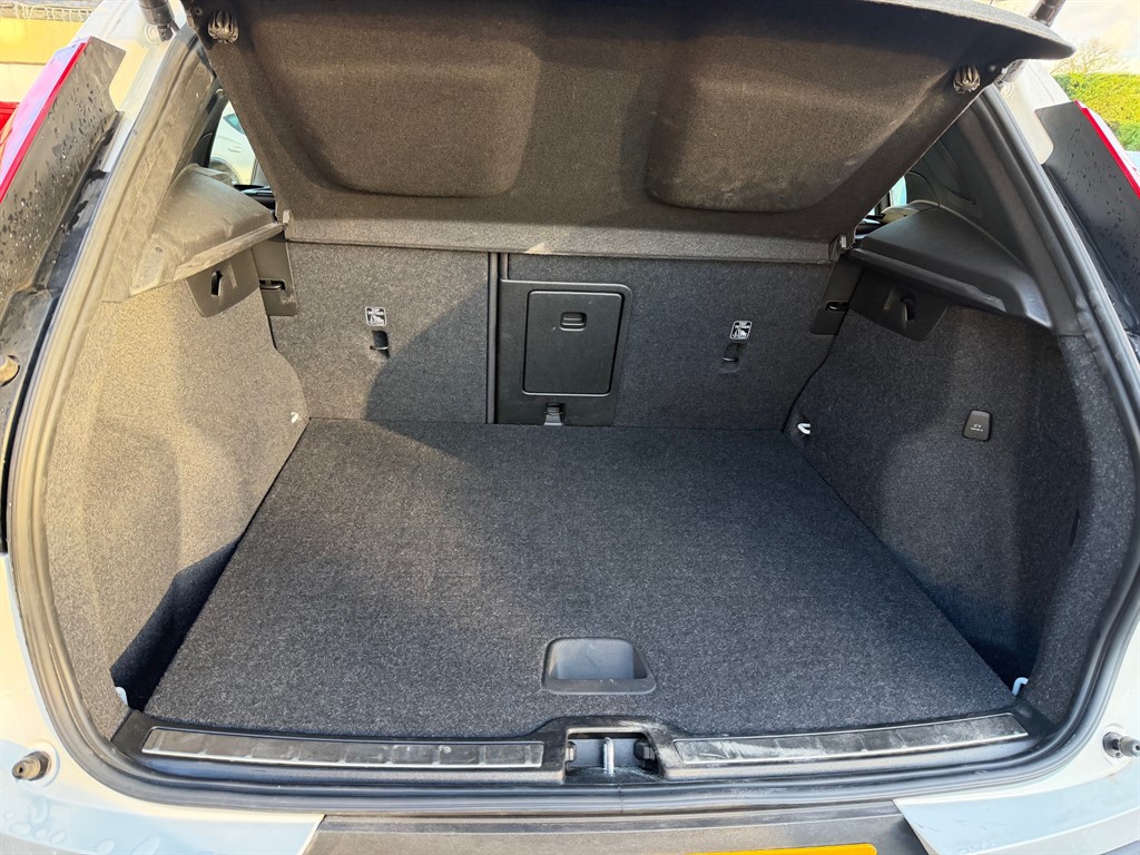 Used Volvo XC40 2022 for sale - 76835115: Photo 14