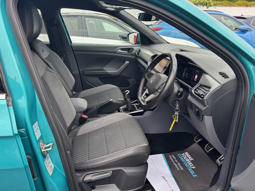 Used Volkswagen T-Cross 2021 for sale - 76840322: Photo 4