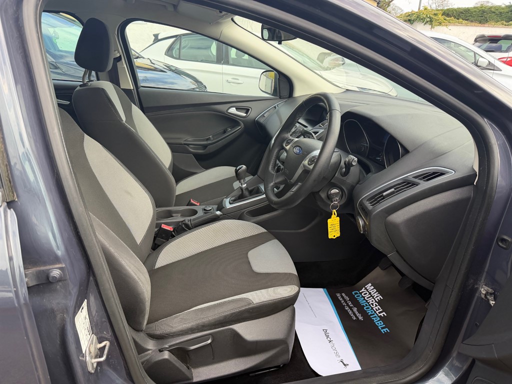 Used Ford Focus 2013 for sale - 78042399: Photo 4