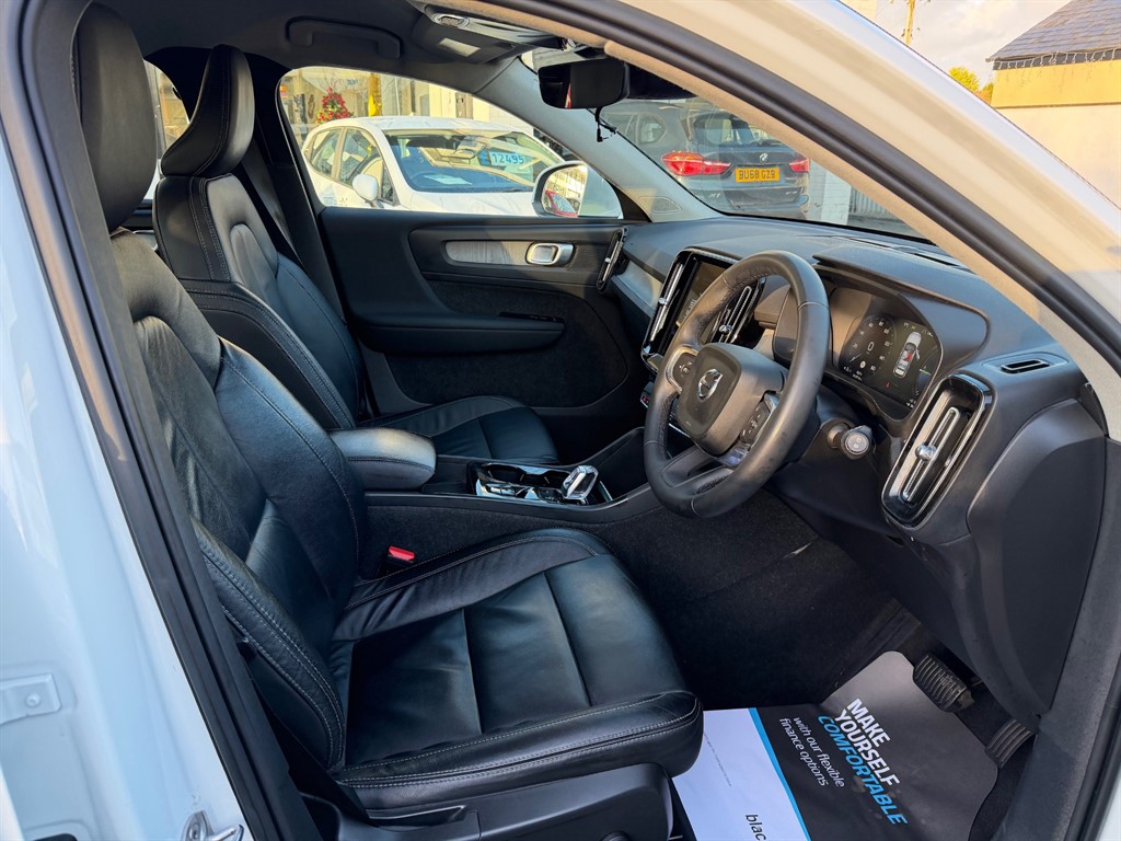 Used Volvo XC40 2022 for sale - 77389275: Photo 4