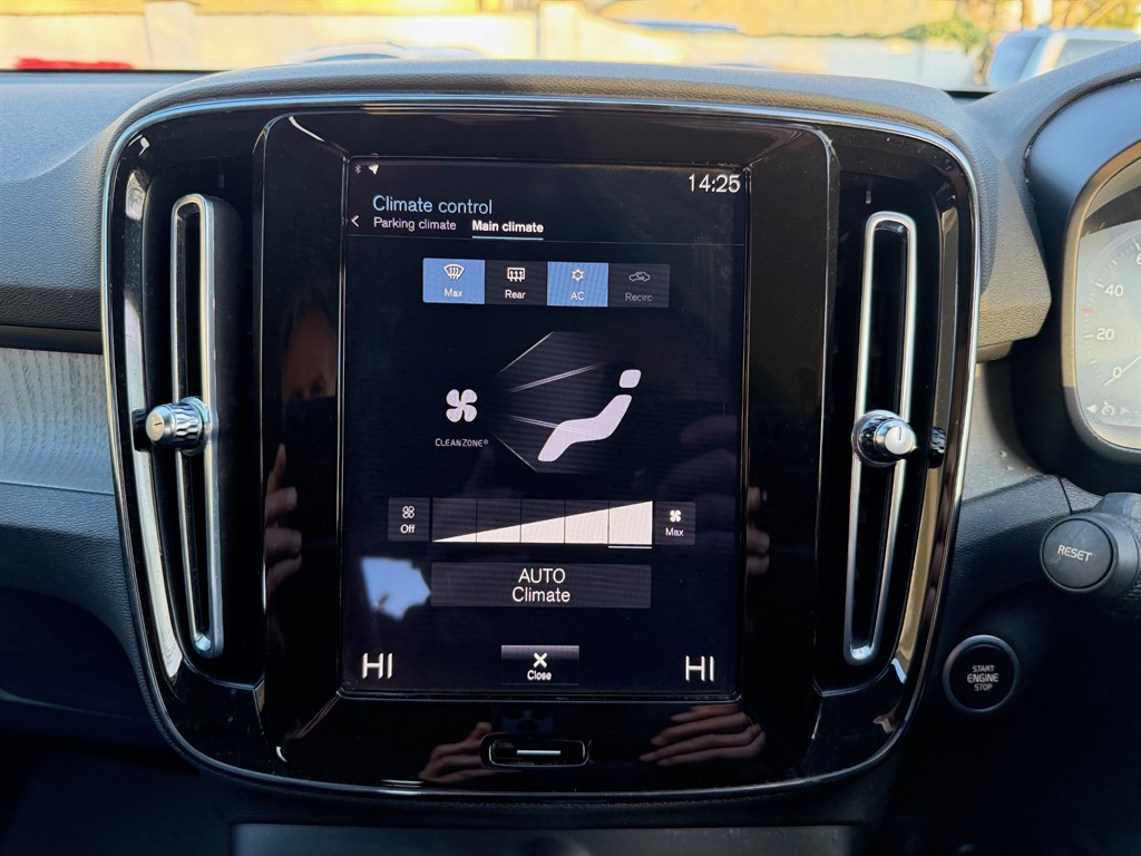 Used Volvo XC40 2022 for sale - 77389275: Photo 9