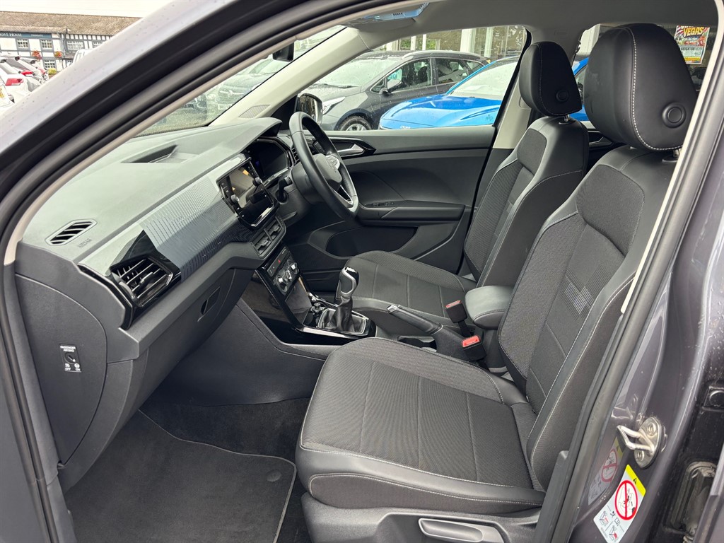 Used Volkswagen T-Cross 2023 for sale - 76835103: Photo 9