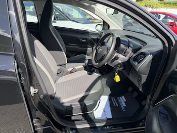 Used Toyota AYGO 2019 for sale - 78670981: Photo