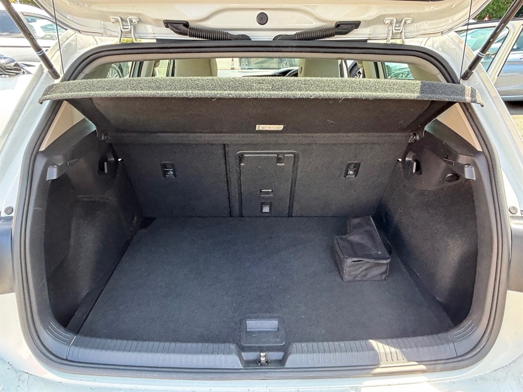 Used Volkswagen Golf 2022 for sale - 76840306: Photo 11