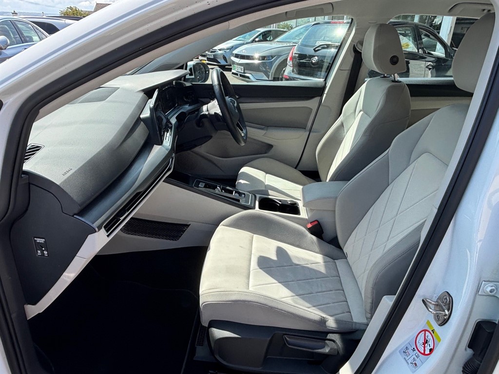 Used Volkswagen Golf 2022 for sale - 76840306: Photo 8