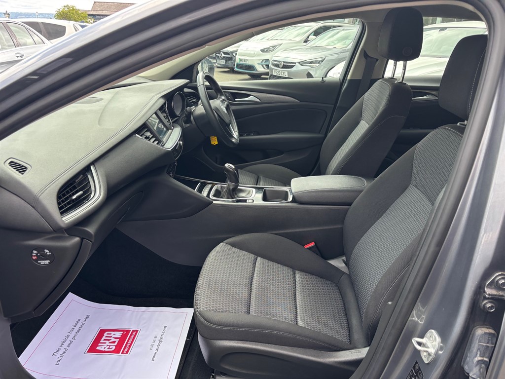 Used Vauxhall Insignia 2021 for sale - 76835084: Photo 8