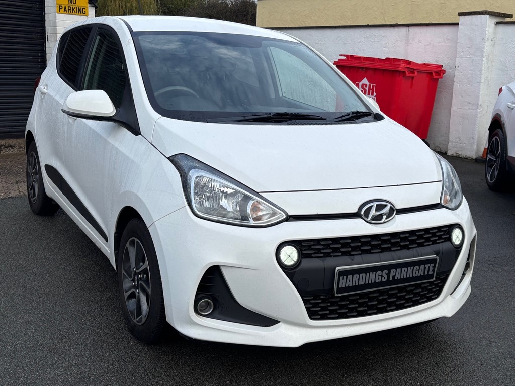 Used Hyundai i10 2017 for sale - 76840314: Photo 1