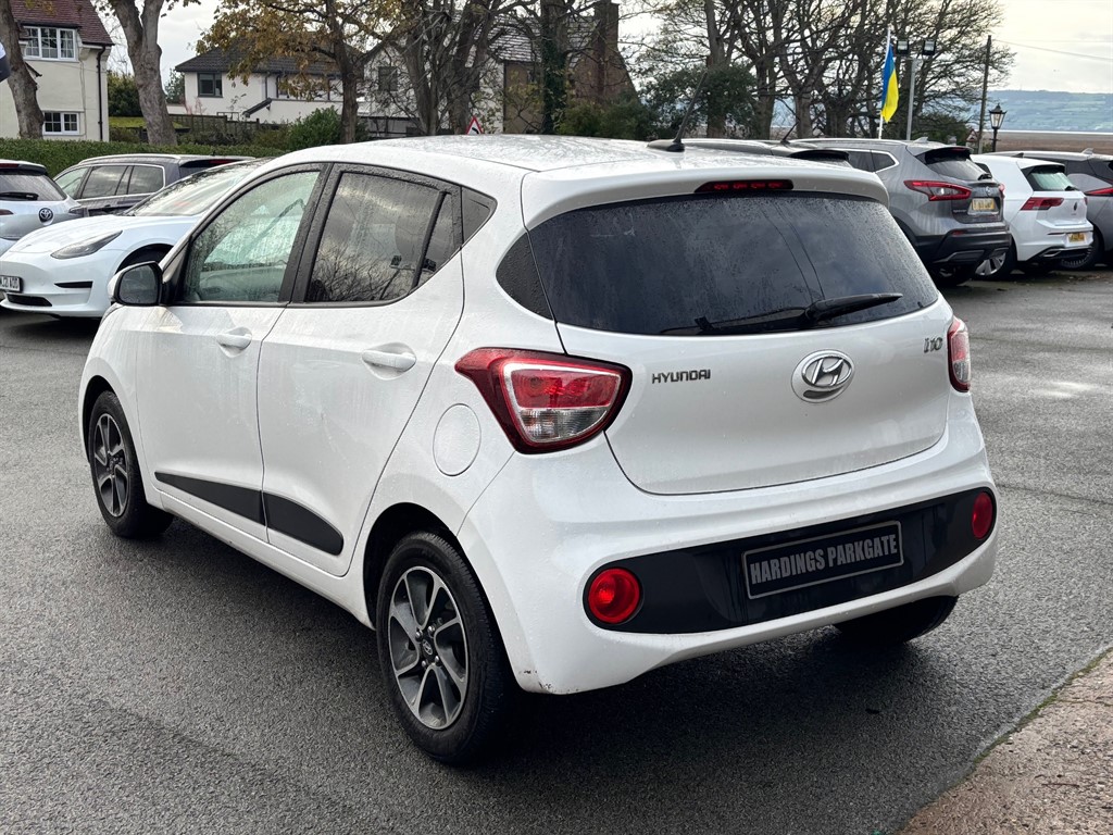 Used Hyundai i10 2017 for sale - 76840314: Photo 12