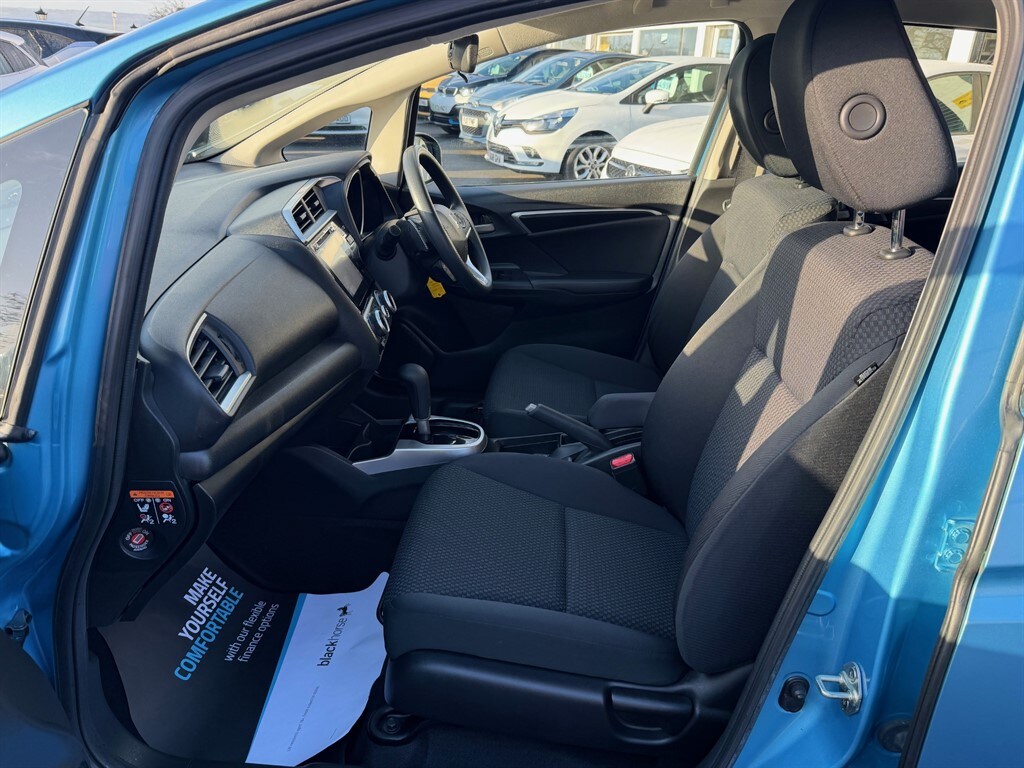 Used Honda Jazz 2018 for sale - 77450107: Photo 10