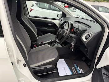 Used Toyota AYGO 2020 for sale - 77401654: Photo