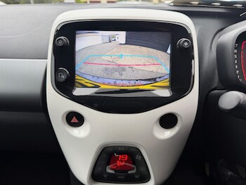 Used Toyota AYGO 2019 for sale - 78247065: Photo