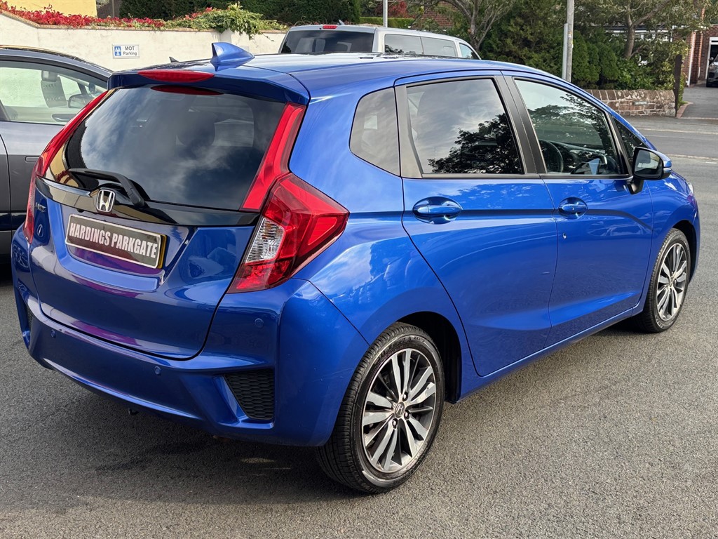 Used Honda Jazz 2017 for sale - 76840302: Photo 16