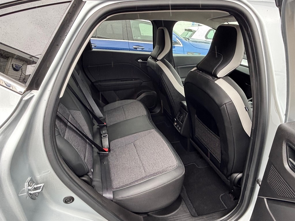 Used Renault Captur 2022 for sale - 76835121: Photo 11