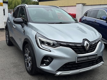 Used Renault Captur 2022 for sale - 76835121: Photo