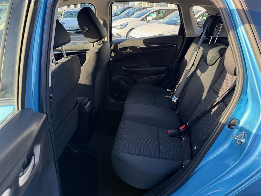 Used Honda Jazz 2018 for sale - 77354026: Photo 11