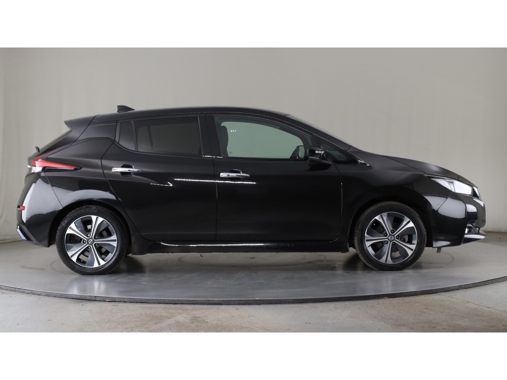 Used Nissan Leaf 2021 for sale - 77025695: Photo 3