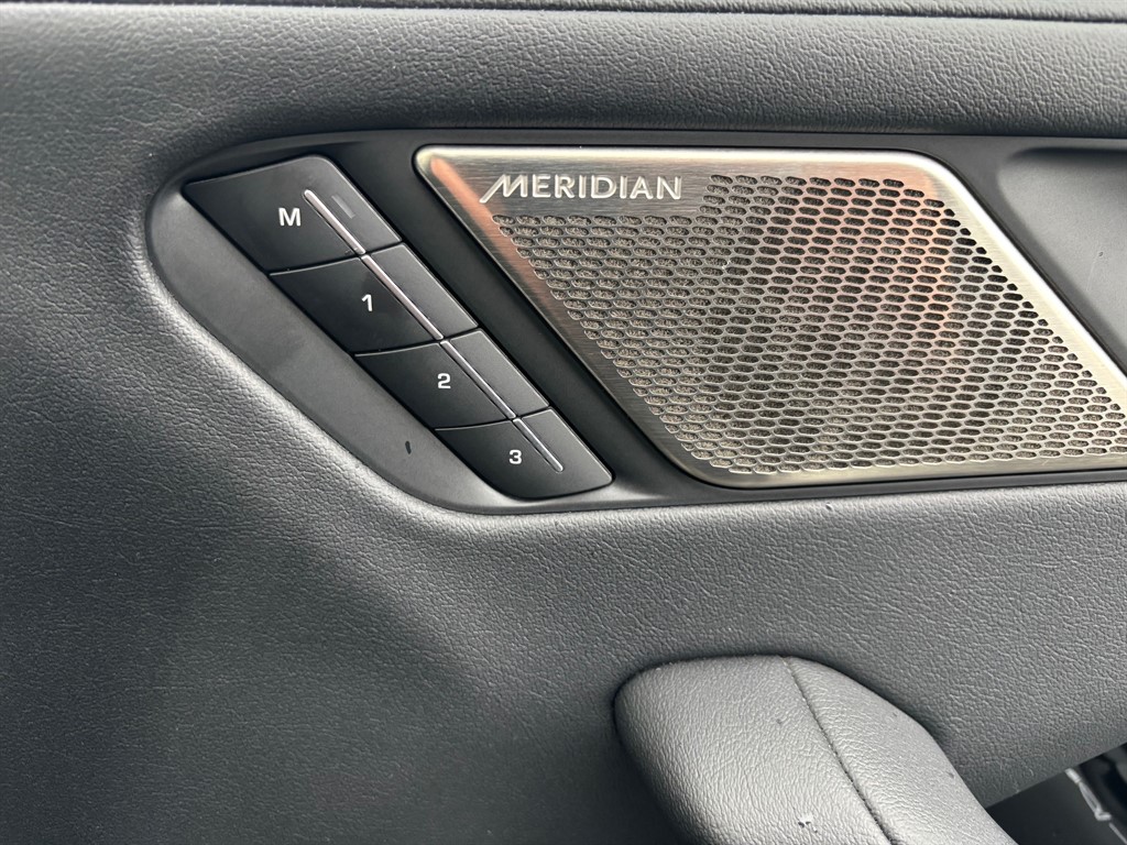 Used Jaguar I-Pace 2020 for sale - 76835093: Photo 11