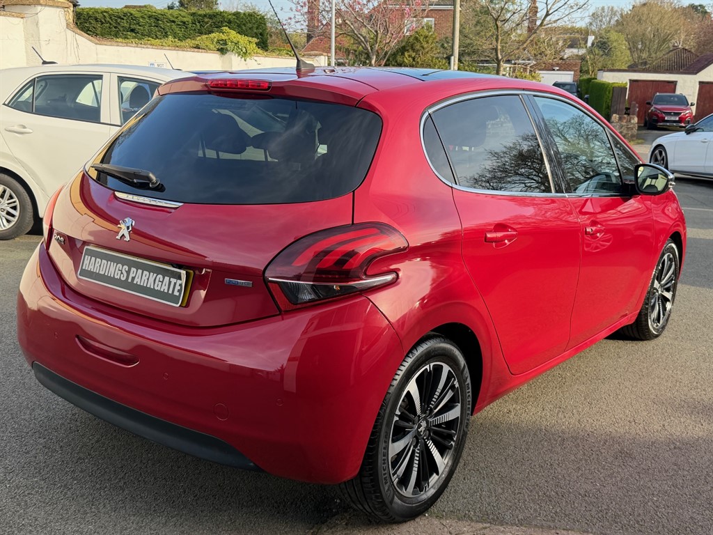 Used Peugeot 208 2016 for sale - 78180100: Photo 14