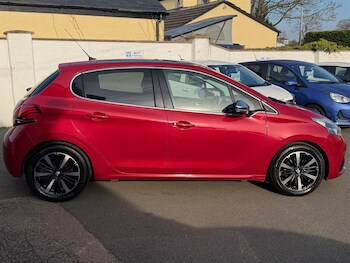 Used Peugeot 208 2016 for sale - 78180100: Photo