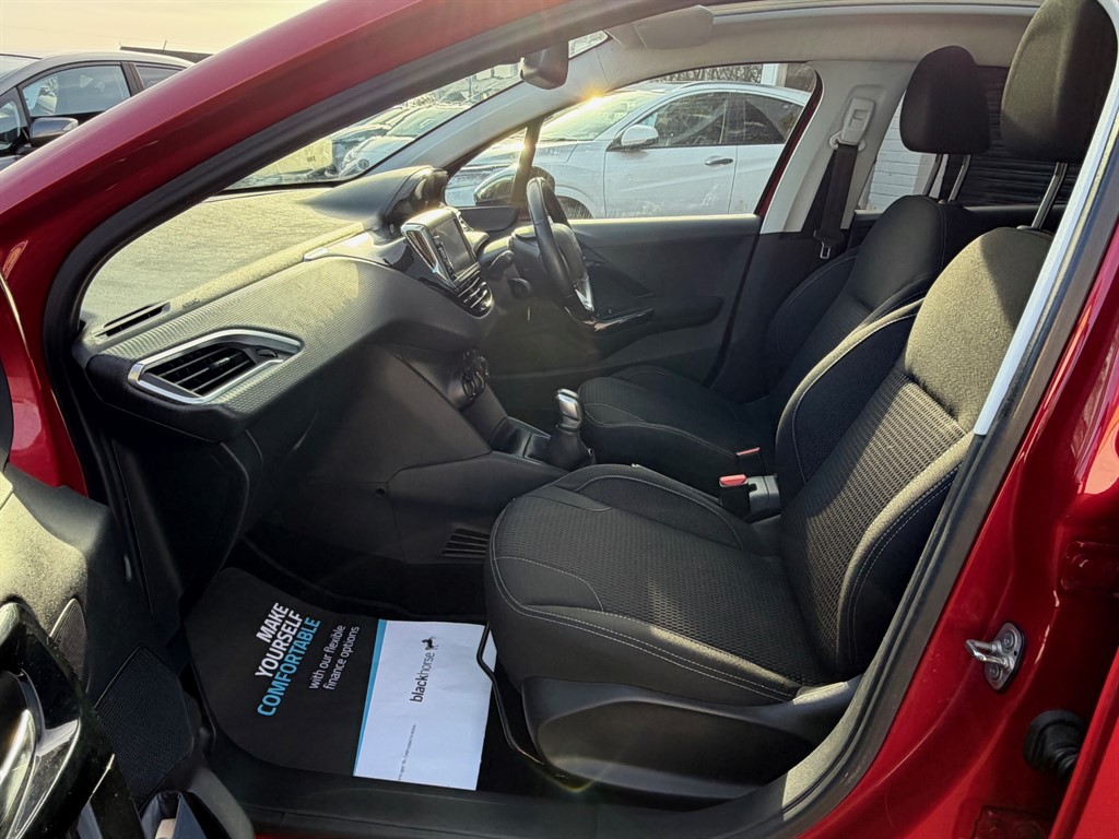 Used Peugeot 208 2016 for sale - 78180100: Photo 9