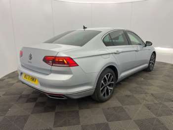 Used Volkswagen Passat 2021 for sale - 75142959: Photo